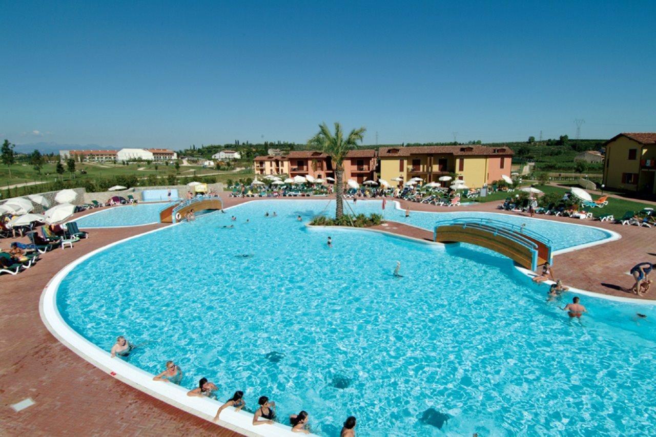 Eden Aparthotel 2*